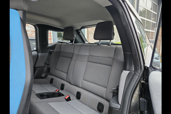 BMW i3 Basis iPerformance 94Ah 33 kWh LED! Camera! Nette Auto! NAP! Navigatie!!
