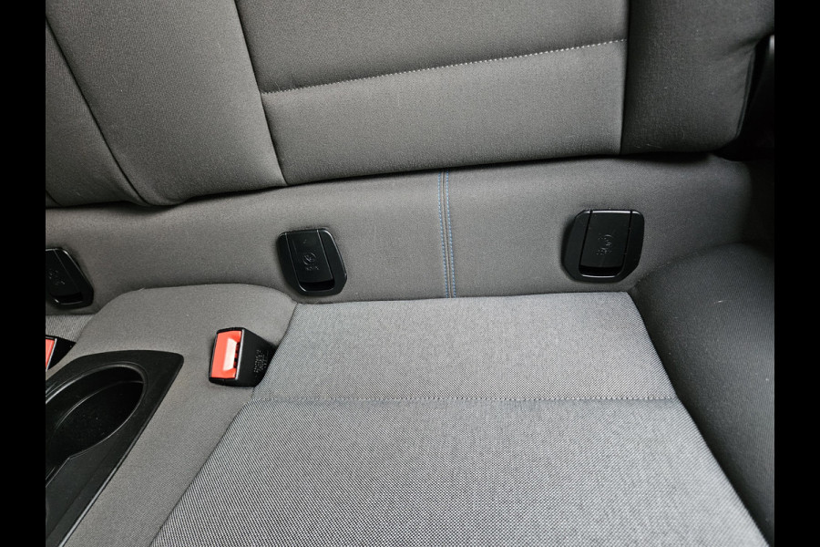 BMW i3 Basis iPerformance 94Ah 33 kWh LED! Camera! Nette Auto! NAP! Navigatie!!