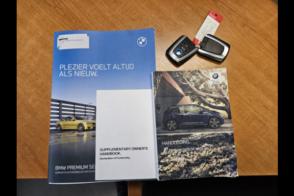 BMW i3 Basis iPerformance 94Ah 33 kWh LED! Camera! Nette Auto! NAP! Navigatie!!
