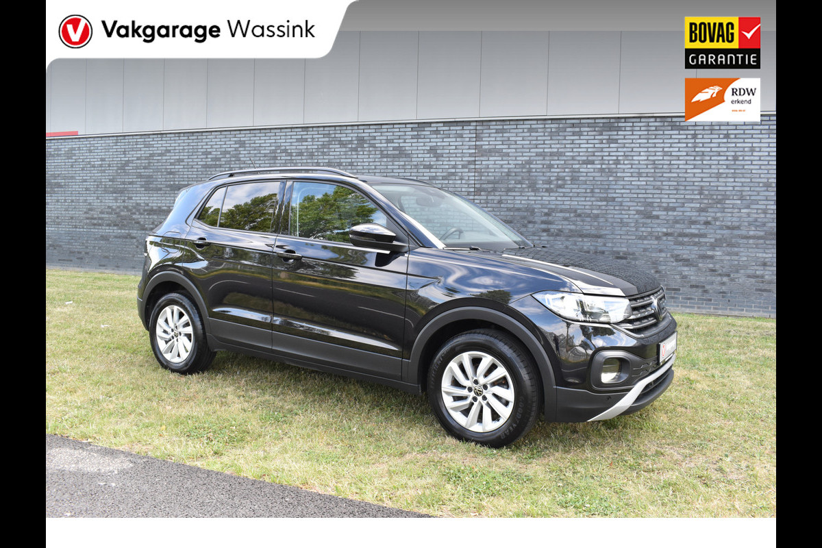 Volkswagen T-Cross 1.0 TSI Life Navigatie Stoelverwarming Prijs is incl. btw