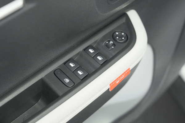 Citroën C3 Aircross 1.2 Hybrid 145pk Max | Camera | Dodehoekdetectie | Apple Carplay
