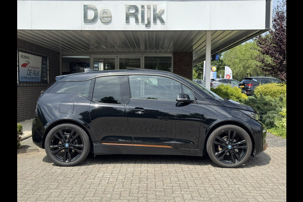 BMW i3 S 120Ah 42 kWh RoadStyle Edition | Pano, Leder, Navi, Camera, Stoelverw., Cruise | NAP | Dealeronderhouden |
