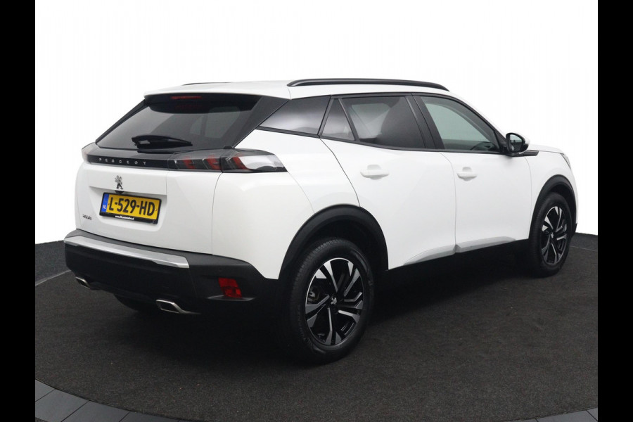 Peugeot 2008 1.2*130PK*NAVI*CAM*3D-COCKPIT*CARPLAY*KEYLESS*