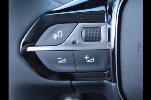 Peugeot e-208 EV Allure 51 kWh | WARMTEPOMP | NAVIGATION PACK | VISION PACK | DRIVE ASSIST PLUS PACK | ACTIEPRIJS!