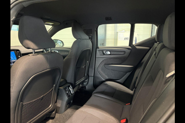 Volvo XC40 Recharge Extened Range 82 kWh Parkeercamera Google 252pk