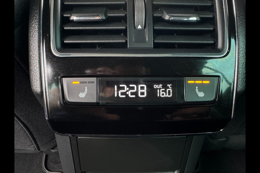 Škoda Superb Combi iV 218PK DSG HYBRID BUSINESS CAMERA/NAVI/VIRTUAL/STUURVERW.