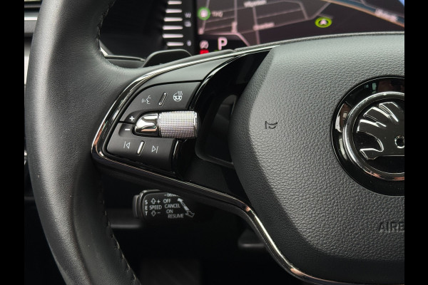 Škoda Superb Combi iV 218PK DSG HYBRID BUSINESS CAMERA/NAVI/VIRTUAL/STUURVERW.