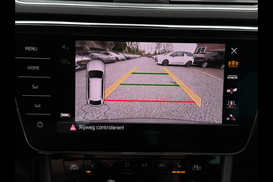 Škoda Superb Combi iV 218PK DSG HYBRID BUSINESS CAMERA/NAVI/VIRTUAL/STUURVERW.
