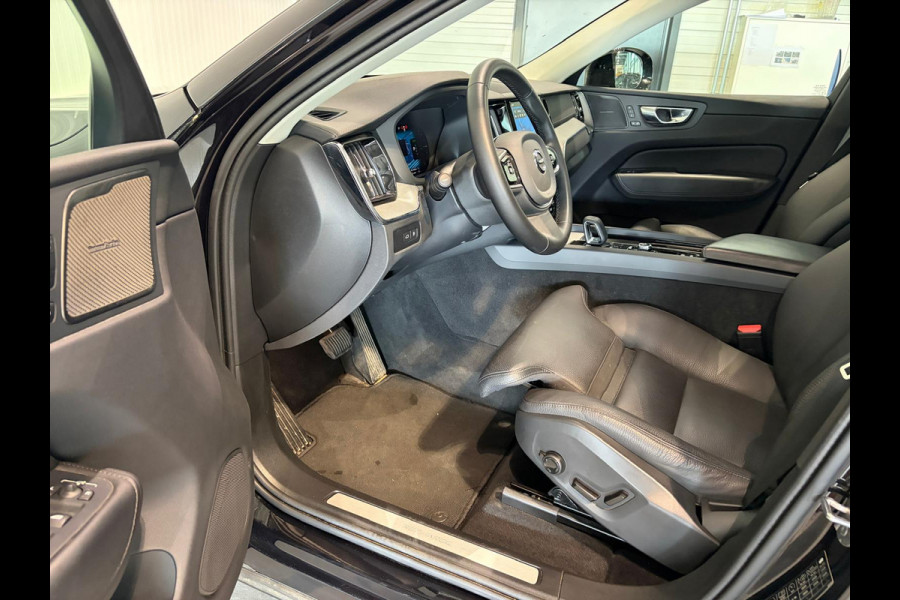 Volvo XC60 T6 Aut. Long Range Ultimate Dark ACC 360camera Leder 350pk