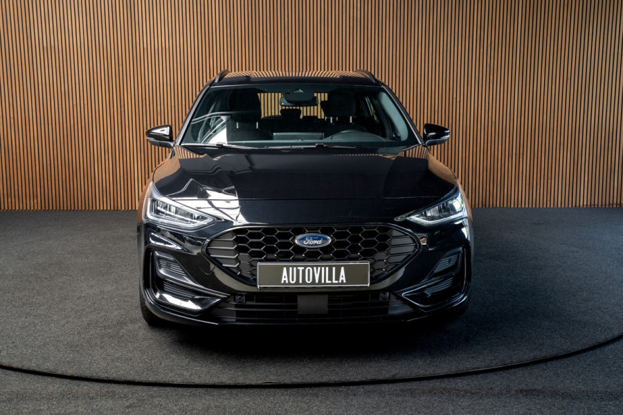 Ford FOCUS Wagon 1.0 EcoB. Hybrid ST Line Navi Camera Climate PDC LED Zwarte hemelbekleding LM velgen