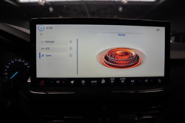 Ford FOCUS Wagon 1.0 EcoB. Hybrid ST Line Navi Camera Climate PDC LED Zwarte hemelbekleding LM velgen
