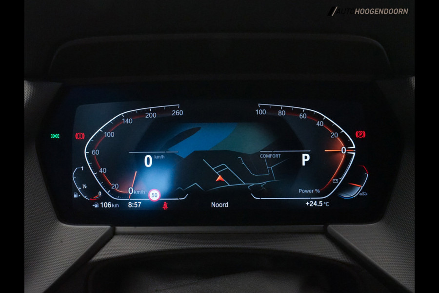 BMW 1-serie 118i Business Edition Plus Sport (DIGITAAL COCKPIT,KEYLESS,SPORTSTOELEN,LED,CLIMATE,APPLE CARPLAY,PARKEERSENSOR)