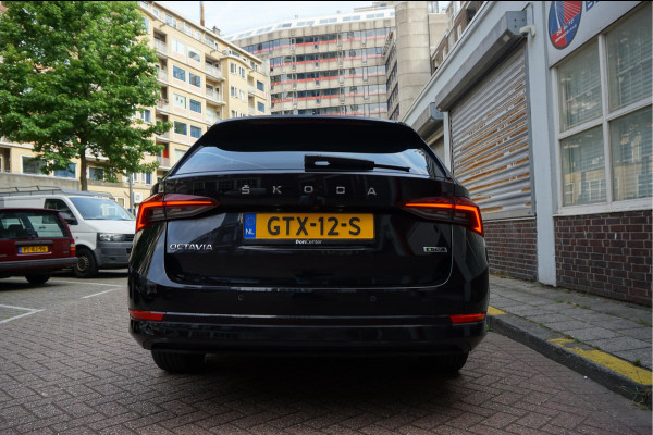 Škoda Octavia Combi 1.0 e-TSI Sport Business | Sfeerverlichting | Virtual cockpit | Cruise + Lane | Apple/ Android | BTW