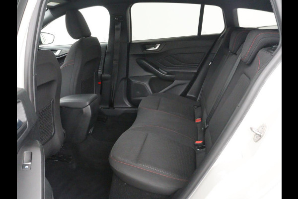 Ford FOCUS Wagon 1.5 EcoBoost ST Line X Business | Virtual | Cruise control | Lane assist | Camera | DAB | Climate control | Elektrische kofferklep | Navigatie | Bluetooth | Carplay