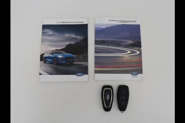 Ford FOCUS Wagon 1.5 EcoBoost ST Line X Business | Virtual | Cruise control | Lane assist | Camera | DAB | Climate control | Elektrische kofferklep | Navigatie | Bluetooth | Carplay
