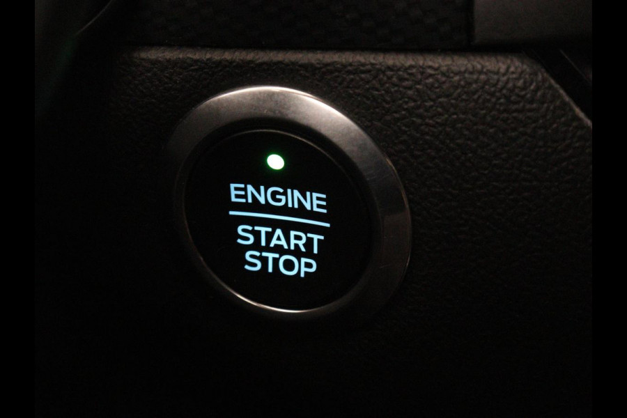 Ford FOCUS Wagon 1.5 EcoBoost ST Line X Business | Virtual | Cruise control | Lane assist | Camera | DAB | Climate control | Elektrische kofferklep | Navigatie | Bluetooth | Carplay