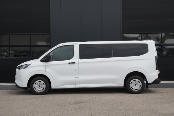 Ford Transit Custom 340 2.5 PHEV L2H1 Kombi Trend 9 zits - Carplay - Camera - Navigatie - Airco achterin - Cuise - Rijklaar