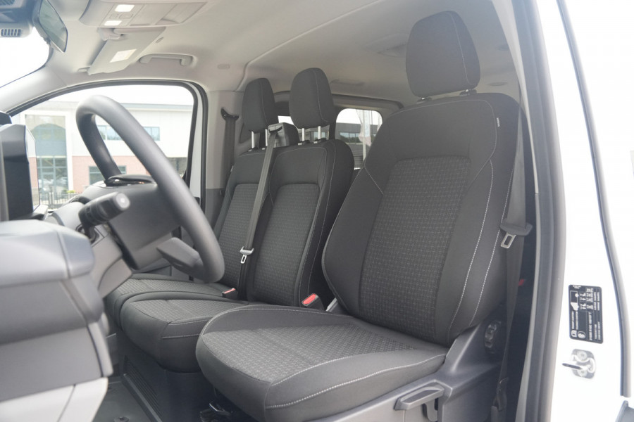 Ford Transit Custom 340 2.5 PHEV L2H1 Kombi Trend 9 zits - Carplay - Camera - Navigatie - Airco achterin - Cuise - Rijklaar