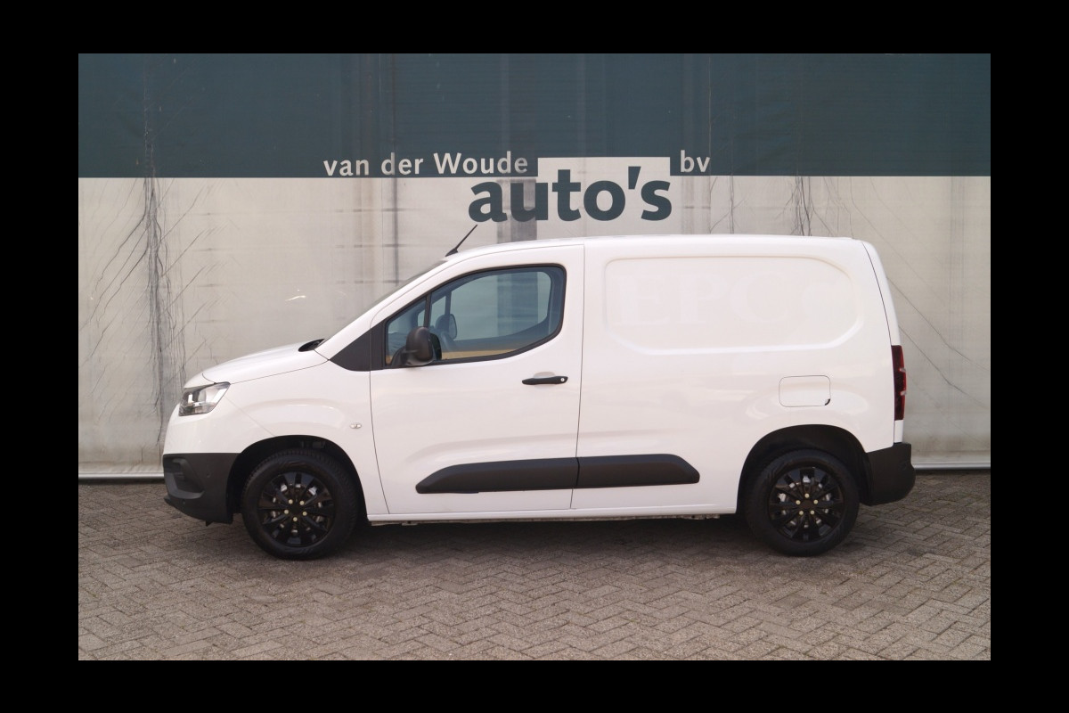 Toyota PROACE CITY 1.5 D-4D Professional -NAVI-3persoons-TREKHAAK-PDC-