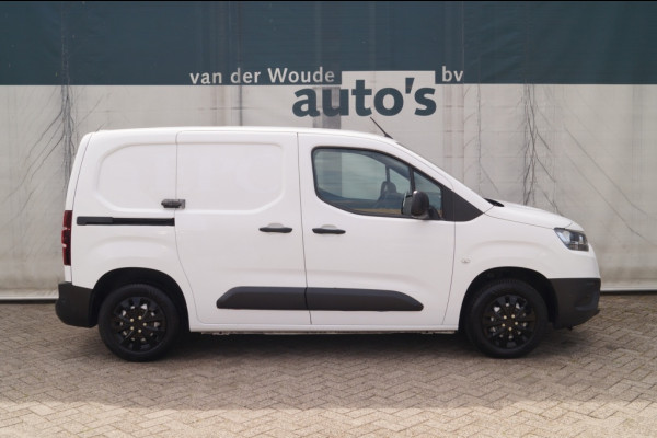 Toyota PROACE CITY 1.5 D-4D Professional -NAVI-3persoons-TREKHAAK-PDC-