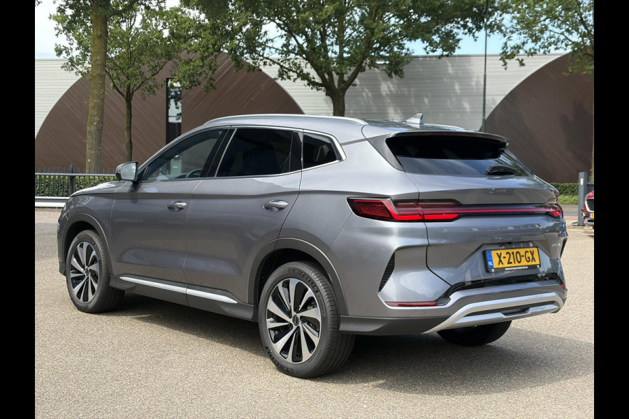 BYD SEAL U Design 87 kWh VAN €39.900,- NU VOOR SLECHTS €35.877,- Uw LENTEVOORDEEL €4.023,- | FULL OPTION| BYD GARANTIE T/M 2029| RECENT ONDERHOUD GEHAD| RIJKLAAR!| 7.000KM!|