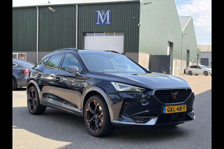 CUPRA Formentor 1.4 e-Hybrid VZ Copper Edition VAN €29.900,- NU VOOR SLECHTS €28.440,- Uw LENTEVOORDEEL €1.460,-| CUPRA KNOPPEN| ELEK. ACHTERKLEP | MEMORY STOEL|  ACHTERUITRIJCAMERA | ADAPT. CRUISE CONTROL | STOEL + STUURVERWARMING| RIJKLAARPRIJS INCL. 12 MND BOVAG GARANTIE