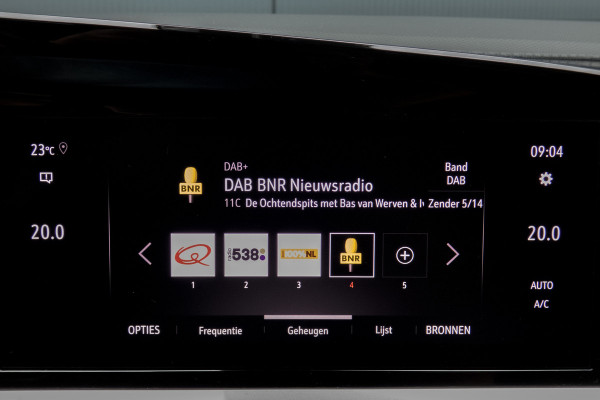 Opel Mokka Electric Ultimate 50-kWh | ACC | LEDEREN BEKLEDING | STOELVERWARMING | APPLE CARPLAY / ANDROID AUTO