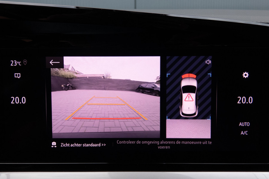 Opel Mokka Electric Ultimate 50-kWh | ACC | LEDEREN BEKLEDING | STOELVERWARMING | APPLE CARPLAY / ANDROID AUTO