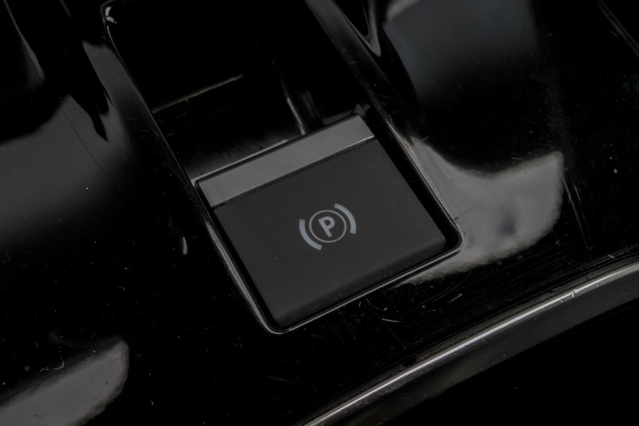 Opel Mokka Electric Ultimate 50-kWh | ACC | LEDEREN BEKLEDING | STOELVERWARMING | APPLE CARPLAY / ANDROID AUTO