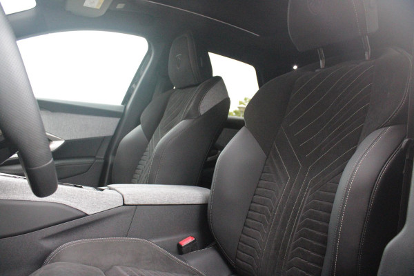 Peugeot 3008 1.2 Hybrid 145PK AUTOMAAT GT | PANORAMA SCHUIF/KANTEL DAK MET CLEAN CABIN | 360° VISION & DRIVE ASSIST PLUS PACK: ANTI DIEFSTAL ALARM MET SUPERVERGRENDELING/VISEOPARK 360° HD CAMERA'S/BUITENSPIEGELS MET KANTELFUNCTIE/DRIVE ASSIST 2.0 (SEMI AUTONOOM RIJDEN)/LANE POSITIONING ASSIST/SEMI AUTOMATED LANE CHANGE ASSIST/REAR CROSS TRAFFIC ALERT/DODEHOEK DETECTIE | ALCANTARA EXECUTIVE INTERIOR: BEKLEDING ALCANTARA/KUNSTLEDER AFGEWERKT MET STIKSELS/AGR BESTUUDERSSTOEL EN PASSAGIERSSTOEL ELEKTRISCH VERSTELBAAR MET GEHEUGENFUNCTIE OP DE BESTUUDERSSTOEL/VERWARMBARE VOORSTOELEN MET