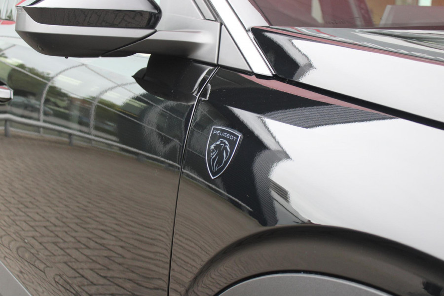 Peugeot 3008 1.2 Hybrid 145PK AUTOMAAT GT | PANORAMA SCHUIF/KANTEL DAK MET CLEAN CABIN | 360° VISION & DRIVE ASSIST PLUS PACK: ANTI DIEFSTAL ALARM MET SUPERVERGRENDELING/VISEOPARK 360° HD CAMERA'S/BUITENSPIEGELS MET KANTELFUNCTIE/DRIVE ASSIST 2.0 (SEMI AUTONOOM RIJDEN)/LANE POSITIONING ASSIST/SEMI AUTOMATED LANE CHANGE ASSIST/REAR CROSS TRAFFIC ALERT/DODEHOEK DETECTIE | ALCANTARA EXECUTIVE INTERIOR: BEKLEDING ALCANTARA/KUNSTLEDER AFGEWERKT MET STIKSELS/AGR BESTUUDERSSTOEL EN PASSAGIERSSTOEL ELEKTRISCH VERSTELBAAR MET GEHEUGENFUNCTIE OP DE BESTUUDERSSTOEL/VERWARMBARE VOORSTOELEN MET
