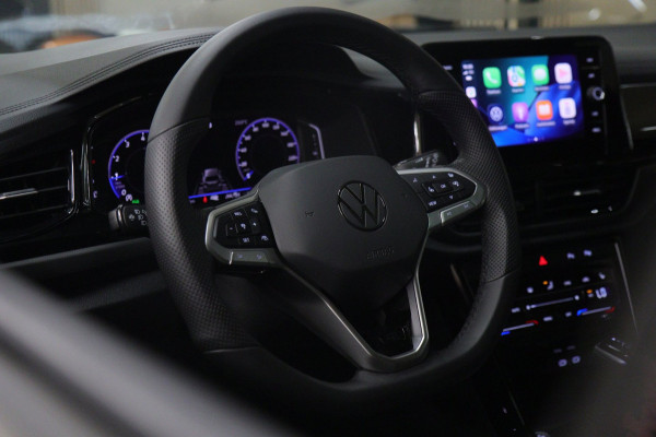 Volkswagen T-Roc 1.5 TSI R-Line 3X R-LINE/PANO/IQ/CARPLAY/CAM/KEYLES/VOL