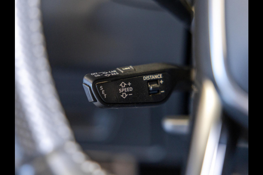 Audi A6 Avant 55 TFSI e quattro 3x S-Line Competition / 367pk / Trekhaak / B&O / Dodehoek herkenning / Adaptieve cruise control /