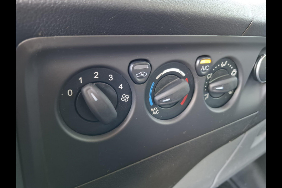 Ford Transit Custom 270 2.0 TDCI L1H1 Economy Edition AIRCO / CRUISE CONTROLE / TREKHAAK / EURO 6