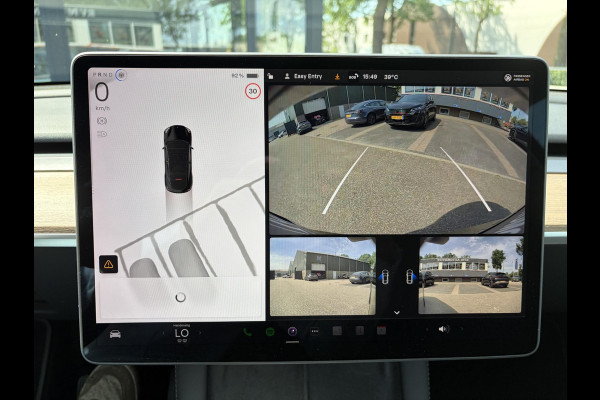 Tesla Model Y Long Range AWD 75 kWh SOH 95% | TESLA FABRIEKSGARANTIE TOT 2028/ 80.000KM! | FABRIEKSGARANTIE OP ACCU & AANDRIJFLIJN TOT 2032 OF 192.000 KM | BTW VERREKENBAAR