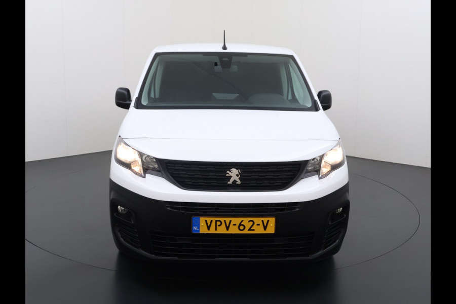 Peugeot Partner 1.2 PureTech BENZINE, EX LEASE AIRCO, Navigatie, CRUISE CONTROL