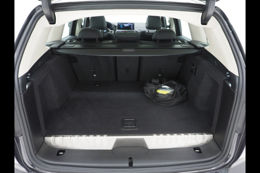 BMW X3 xDrive30e Facelift | Panoramadak | M Stuur | Leder | Trekhaak | Camera | Dodehoek | Carplay