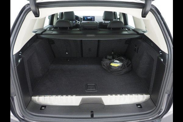 BMW X3 xDrive30e Facelift | Panoramadak | M Stuur | Leder | Trekhaak | Camera | Dodehoek | Carplay
