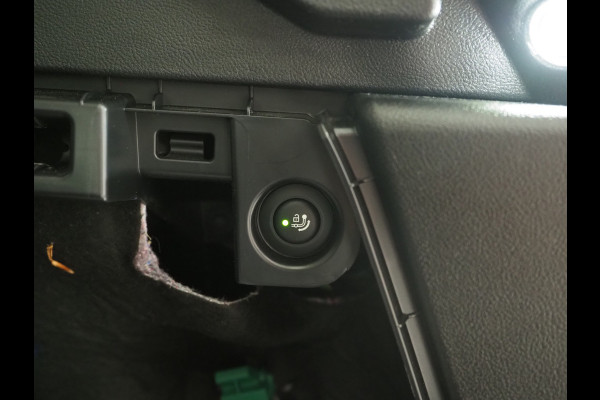 BMW X3 xDrive30e Facelift | Panoramadak | M Stuur | Leder | Trekhaak | Camera | Dodehoek | Carplay