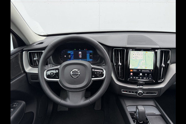 Volvo XC60 2.0 T6 Plug-in hybrid AWD Plus Dark | Trekhaak | Pano | Memory | H/K Audio | 360* Camera