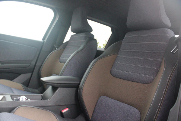 Renault 5 COMFORT RANGE TECHNO 150PK 52 kWh | PACK WINTER TECHNO: ELEKTRISCH VERWARMBARE VOORSTOELEN/ELEKTRISCH VERWARMBAAR STUURWIEL/BESTUUDERSSTOEL MET ELEKTRSCH VERSTELBARE LENDESTEUN/IN HOOGTE VERSTELBARE PASSAGIERSSTOEL | LICHTMETALEN VELGEN 18" | ADAPTIVE CRUISE CONTROL | FULL LED KOPLAMPEN MET FRANSE VLAG | ELEKTRTISCH INKLABARE EN VERWARMBARE BUITENSPIEGELS | ACHTERUITRIJ CAMERA | SFEER VERLICHTING | GOOGLE MAPS NAVIGATIE | DRAADLOZE TELEFOONLADER | PRIVACY GLASS | 100KW SNELLAAD FUNCTIE | DRAADLOZE APPLE CARPLAY/ANDROID AUTO | DAB+ RADIO |