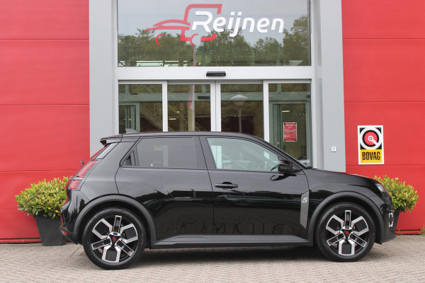 Renault 5 COMFORT RANGE TECHNO 150PK 52 kWh | PACK WINTER TECHNO: ELEKTRISCH VERWARMBARE VOORSTOELEN/ELEKTRISCH VERWARMBAAR STUURWIEL/BESTUUDERSSTOEL MET ELEKTRSCH VERSTELBARE LENDESTEUN/IN HOOGTE VERSTELBARE PASSAGIERSSTOEL | LICHTMETALEN VELGEN 18" | ADAPTIVE CRUISE CONTROL | FULL LED KOPLAMPEN MET FRANSE VLAG | ELEKTRTISCH INKLABARE EN VERWARMBARE BUITENSPIEGELS | ACHTERUITRIJ CAMERA | SFEER VERLICHTING | GOOGLE MAPS NAVIGATIE | DRAADLOZE TELEFOONLADER | PRIVACY GLASS | 100KW SNELLAAD FUNCTIE | DRAADLOZE APPLE CARPLAY/ANDROID AUTO | DAB+ RADIO |