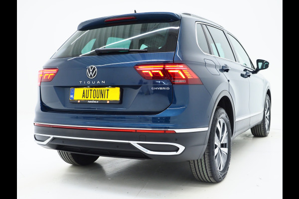 Volkswagen Tiguan 1.4 TSI eHybrid Elegance | Panoramadak | Trekhaak | Dodehoek | Adaptive Cruise | Virtual | Matrix | Carplay