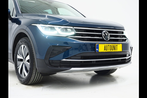 Volkswagen Tiguan 1.4 TSI eHybrid Elegance | Panoramadak | Trekhaak | Dodehoek | Adaptive Cruise | Virtual | Matrix | Carplay