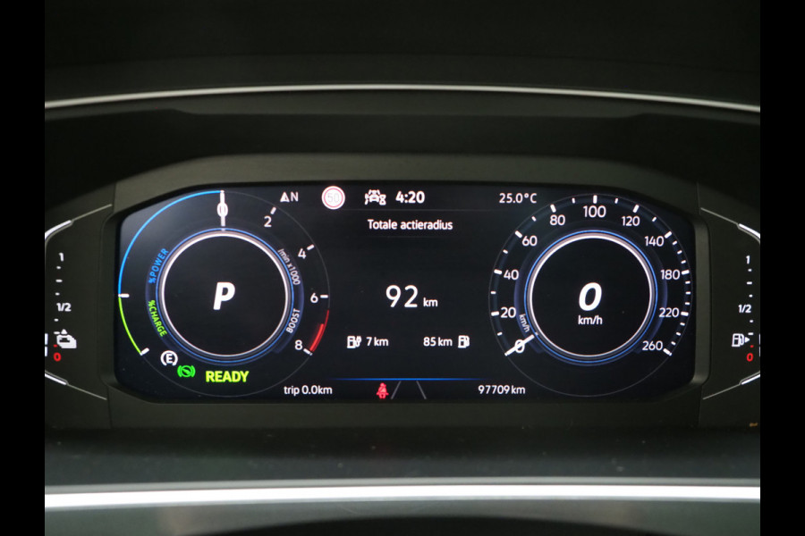 Volkswagen Tiguan 1.4 TSI eHybrid Elegance | Panoramadak | Trekhaak | Dodehoek | Adaptive Cruise | Virtual | Matrix | Carplay