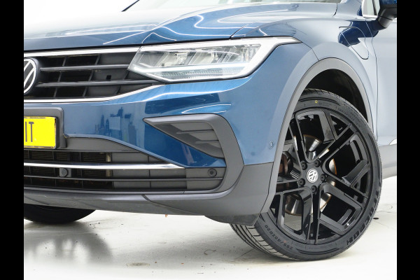 Volkswagen Tiguan 1.4 TSI eHybrid Elegance Exclusive | Panoramadak | Leder | Trekhaak | 360 | Memory | Virtual | Keyless | Adaptive Cruise
