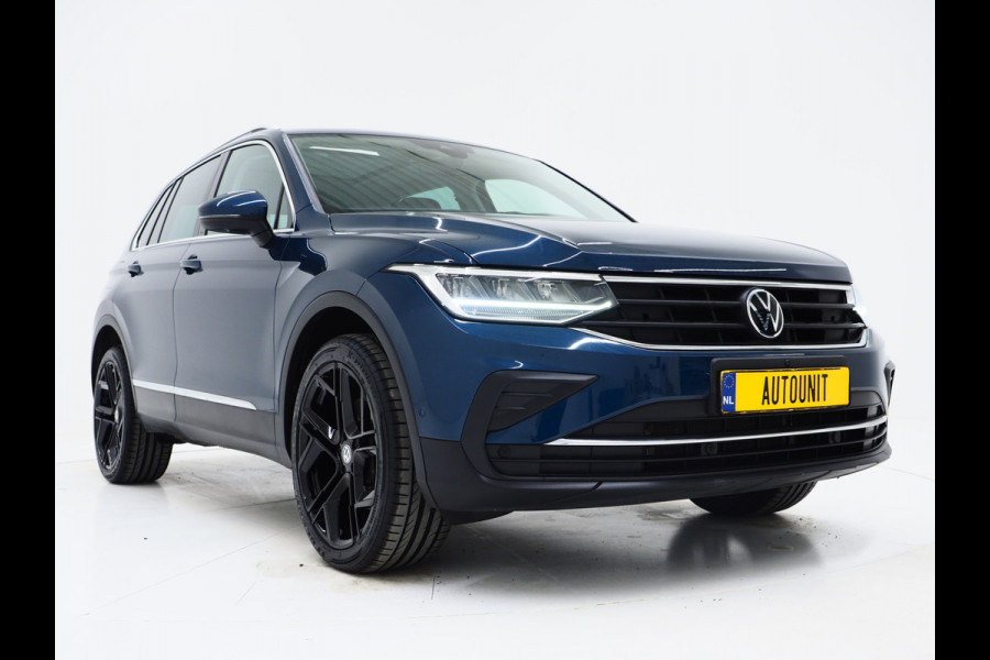 Volkswagen Tiguan 1.4 TSI eHybrid Elegance Exclusive | Panoramadak | Leder | Trekhaak | 360 | Memory | Virtual | Keyless | Adaptive Cruise