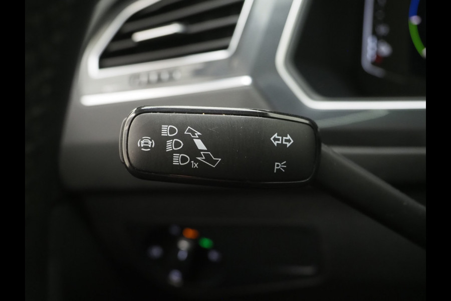 Volkswagen Tiguan 1.4 TSI eHybrid Elegance Exclusive | Panoramadak | Leder | Trekhaak | 360 | Memory | Virtual | Keyless | Adaptive Cruise