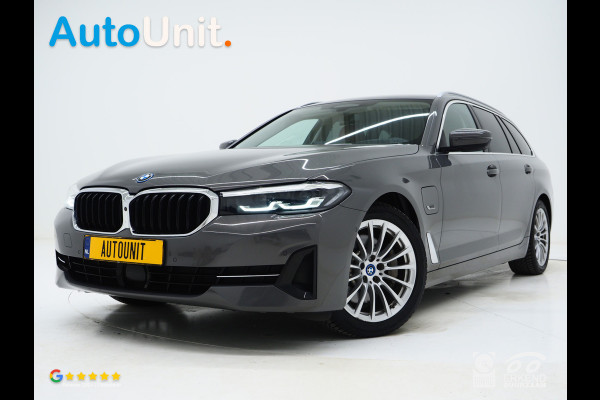 BMW 5 Serie Touring 520e | Leder | HUD | Adaptive Cruise | 360 | Dodehoek | Sfeerlicht | Stoelverwarming