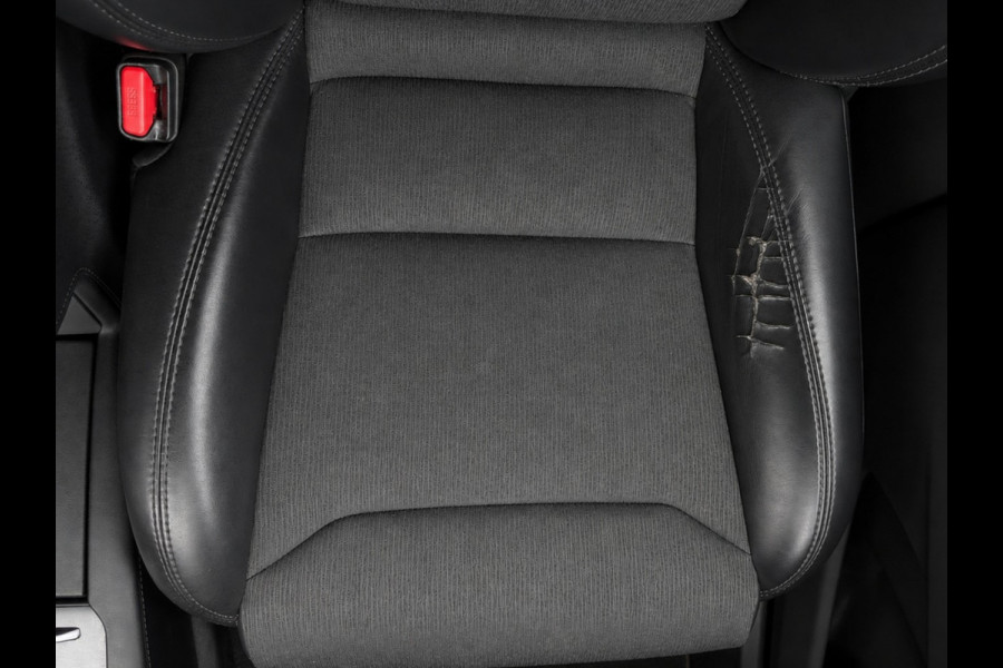 Tesla Model X 100D [ 6-Pers. ] [3-Fase-11kW] {SoH-81%} Aut. *PANO-WINDOW | AUTO-PILOT | LEATHER-FABRIC | NAVI-FULLMAP | FULL-LED | AIRSUSPENSION | DIGI-COCKPIT | CCS-FASTLOADER | KEYLESS | DAB+ | HEATED-SPORTSEATS | PRIVACY-GLASS | 20"ALU*